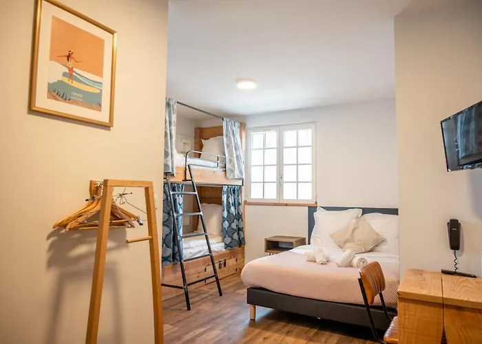 Koskenia بيت شباب بيدار